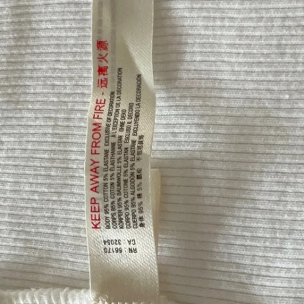 4/$20 Urban Outfitters White Ribbed Scoop Neck Tank Top XS Stretch Cotton Blend - Picture 5 of 5